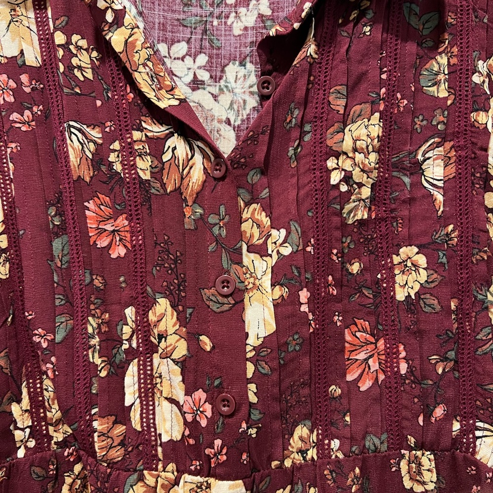 Torrid Floral Blouse - Picture 3 of 6